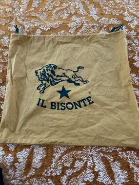 Il Bisonte dust bag, cotton, drawstring, gold w/ dark green logo, 13x14”